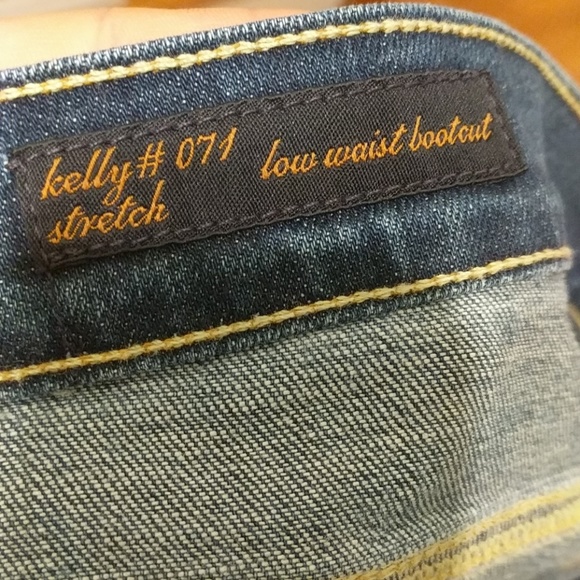 Size 30 Citizens of Humanity Low Rise Stretch #071 - Picture 4 of 8